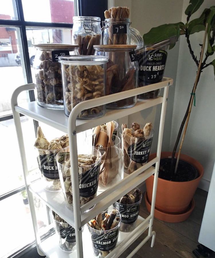 Inside Napa Natural Dog Co.